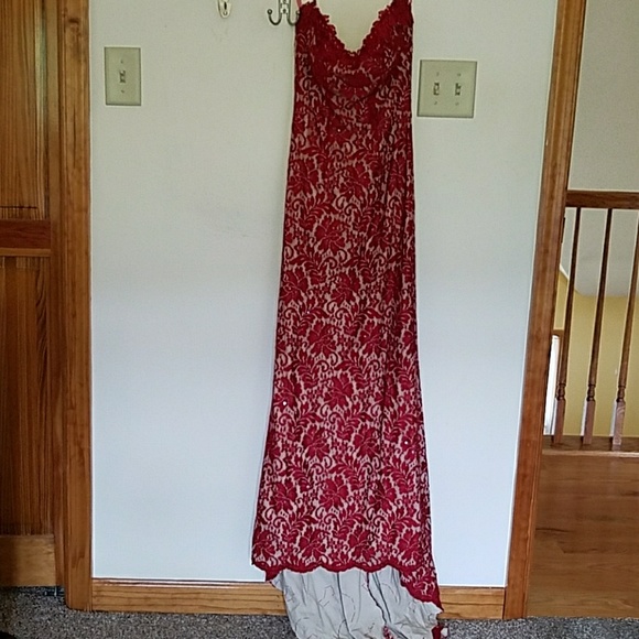 Rose red and cream prom evening gown - Picture 3 of 3
